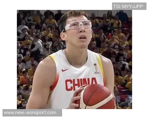 周琦半场强势表现内线统治力显现贡献7分5篮板助力球队奋勇争先